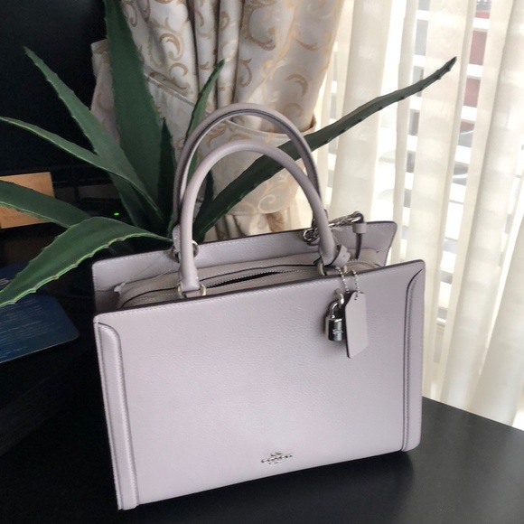 Coach Handbags - DO NOT BUY🔥RESERVED FOR KERY